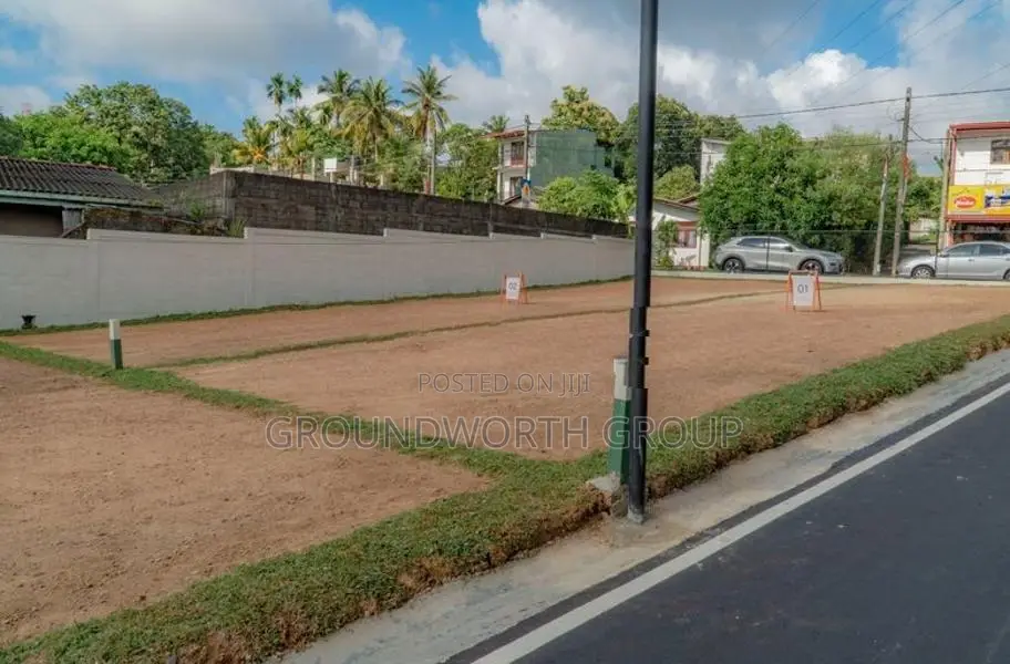 Lands for Sale in Thalawathugoda