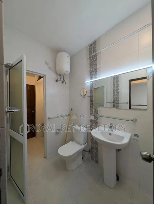 Citadel Residencies - 03 Bedroom Furnished Apartment For Rent