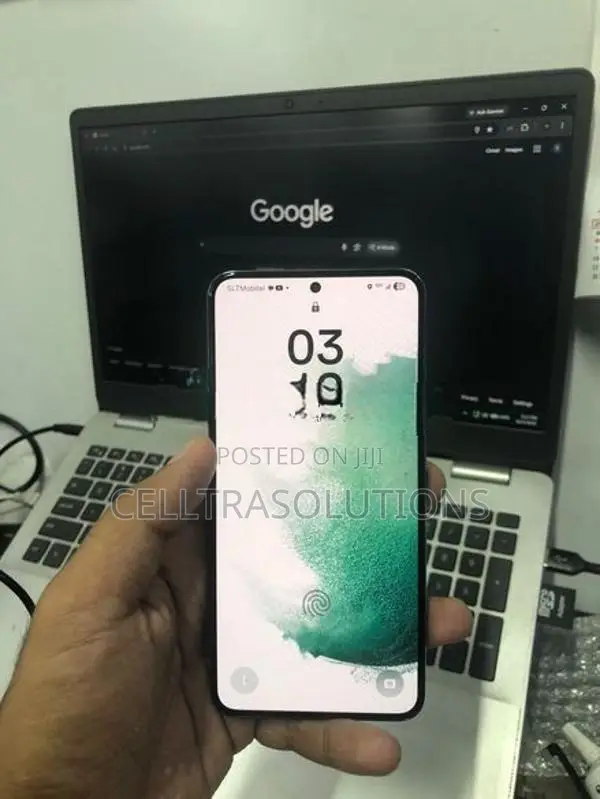Samsung Galaxy S22 (Used)