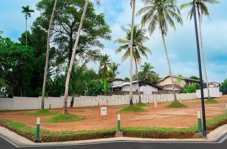 Valuable Land for Sale in Thalawathugoda