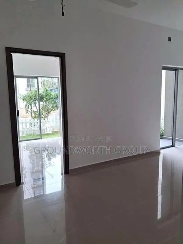3 Bedrooms Aparatment Ready TO Occupy In Athurugiriya