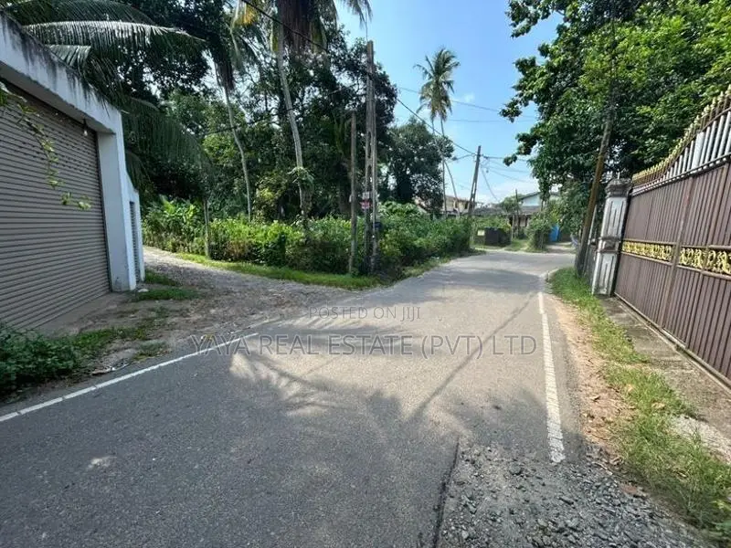 Residential Land for Sale in Thalawathugoda Talawatugoda