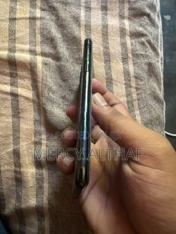 Apple iPhone 11 Pro (Used)