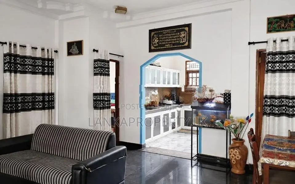 Modern 3-Bedroom House for Sale in Gothatuwa, Kolonnawa.