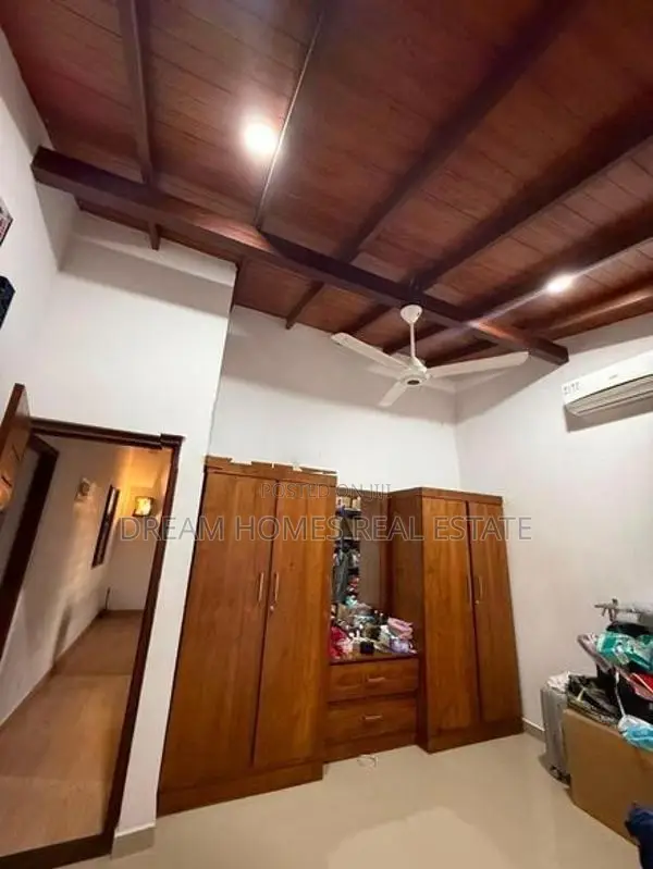 4-Bedroom House For Sale In Kotte – Rajamahavihara Road