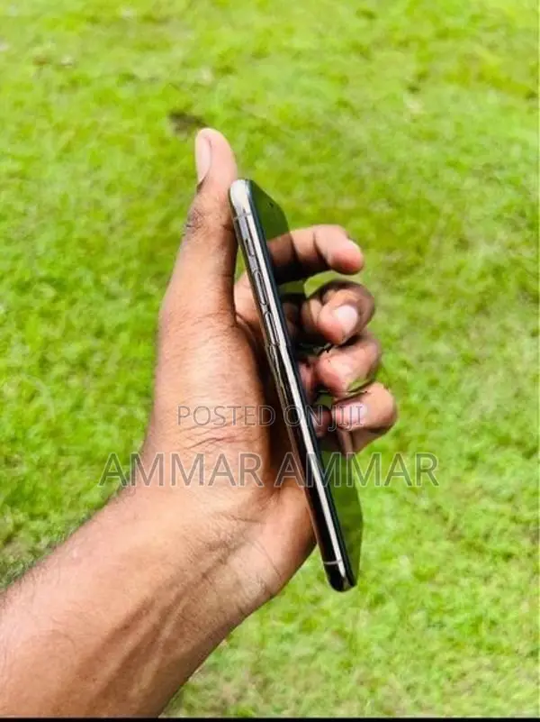 Apple iPhone 11 Pro (Used)