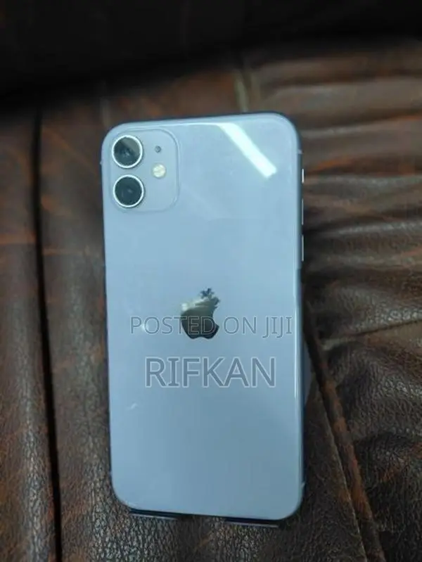Apple iPhone 11 128GB (Used)