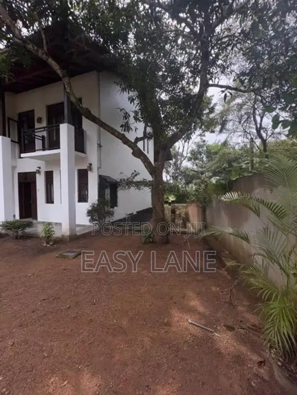 කඩවත – ඉඹුල්ගොඩ full AC අංගසම්පූර්ණ දෙමහල් නිවසක්