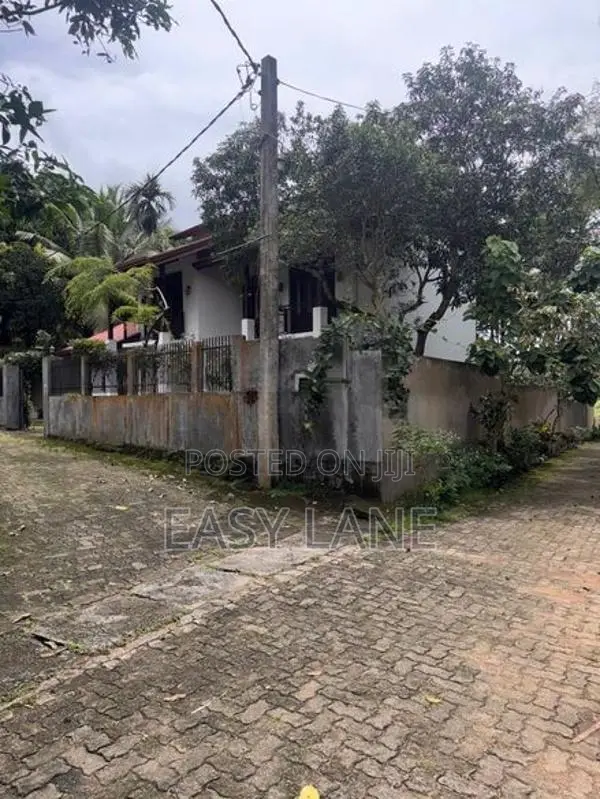 කඩවත – ඉඹුල්ගොඩ full AC අංගසම්පූර්ණ දෙමහල් නිවසක්