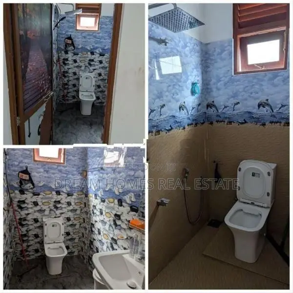 Luxury Single House For Sale - Jaburaliya In Piliyandala