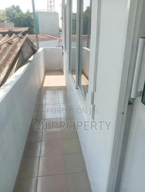 ( GC-1278) Commercial Building Rent In Battaramulla