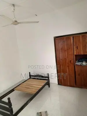 ( SR-1279) Upper Floor House Rent In Narahenpita Colombo 5