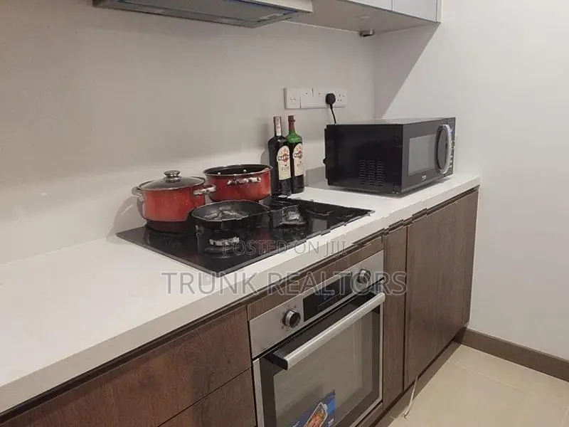 Marina Square, Colombo 15 02BR Apartment For Rent (NK11906)