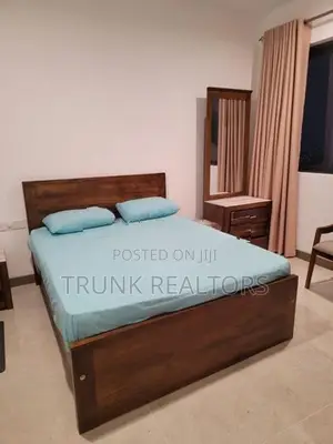 Marina Square, Colombo 15 02BR Apartment For Rent (NK11906)