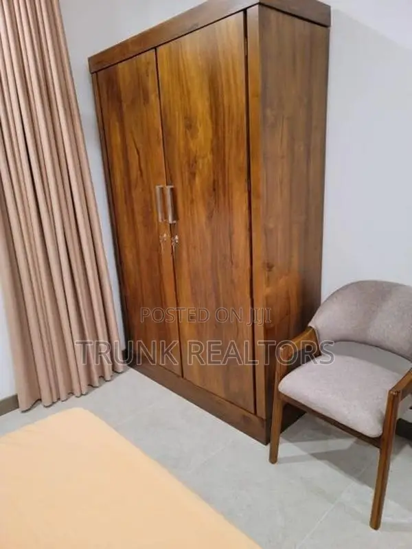 Marina Square, Colombo 15 02BR Apartment For Rent (NK11906)