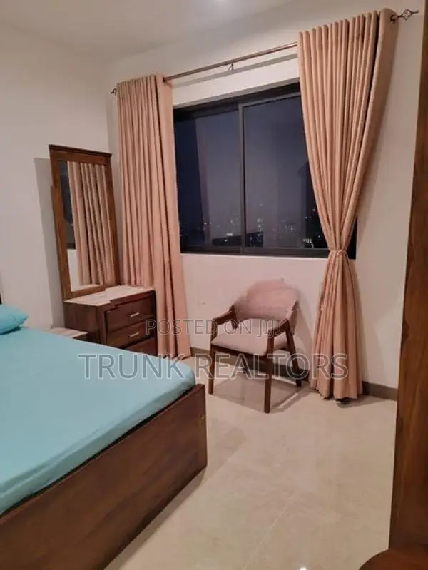 Marina Square, Colombo 15 02BR Apartment For Rent (NK11906)