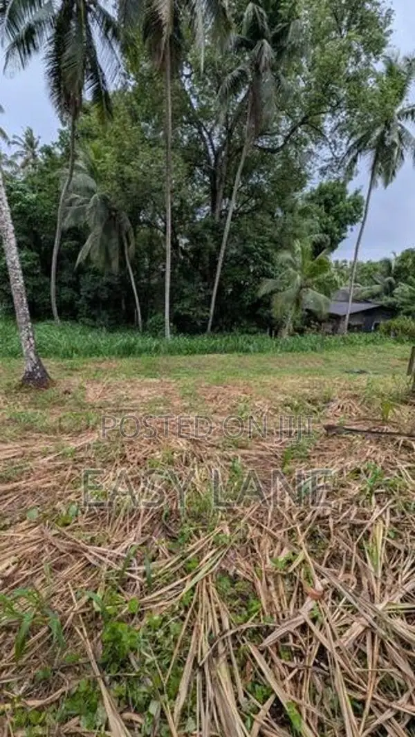 කඩවත මාවරමන්ඩිය නිවසක් ඉදිකිරීමට සුදුසු වටිනා ඉඩමක්විකිණීමට.