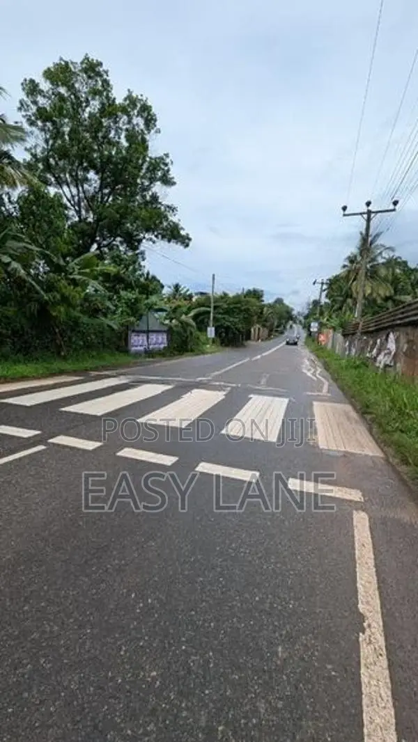 කඩවත මාවරමන්ඩිය නිවසක් ඉදිකිරීමට සුදුසු වටිනා ඉඩමක්විකිණීමට.