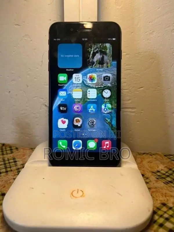Apple iPhone 8 Plus (Used)