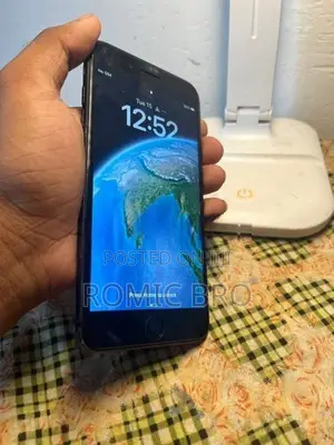 Apple iPhone 8 Plus (Used)