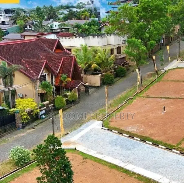 Hokandara Exclusive Land For Sale D In Athurugiriya
