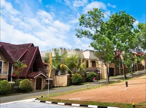 Hokandara Luxury Land For Sale D In Talawatugoda