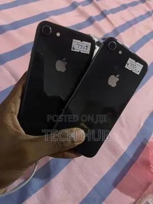 Apple iPhone 8 (Used)