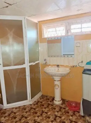 04 Bedroom Single-Storey House With 59 Perch Land For Sale IN Alubomul
