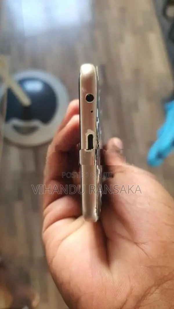 Samsung Galaxy J8 (Used)
