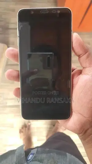 Samsung Galaxy J8 (Used)