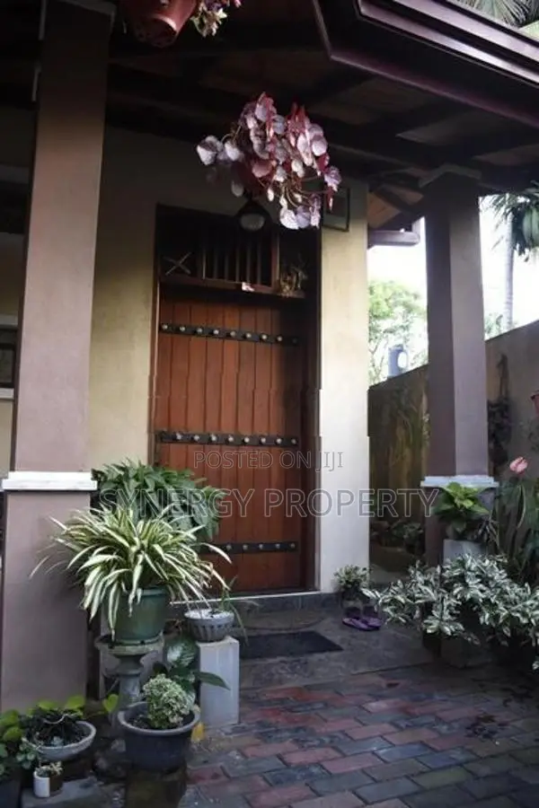 Elegant 3-Bedroom House For Sale In Ragama – Thewatta(HO-GAMRG-254)