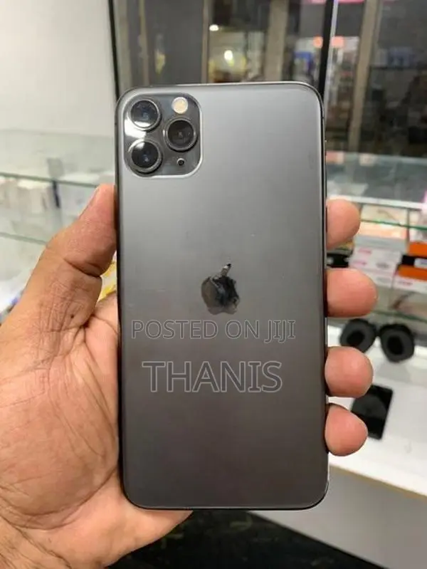 Apple iPhone 11 Pro Max (Used)