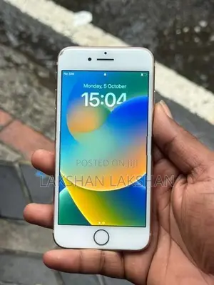 Apple iPhone 8 128GB (Used)