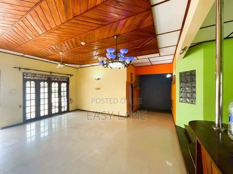 බේරුවලින් නිවසක් විකිණීමට