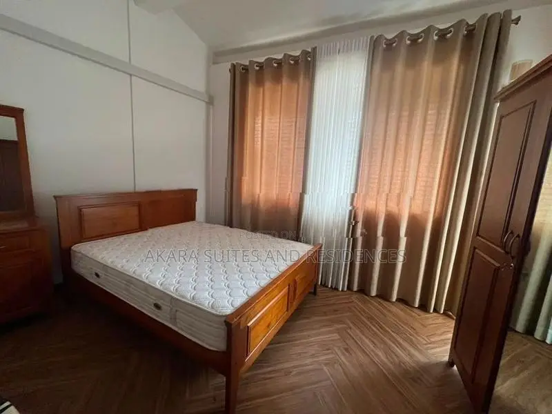 3,500 sq.ft - Furnished House for Rent HL55151