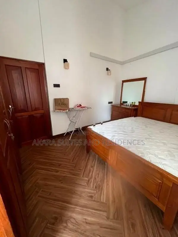 3,500 sq.ft - Furnished House for Rent HL55151