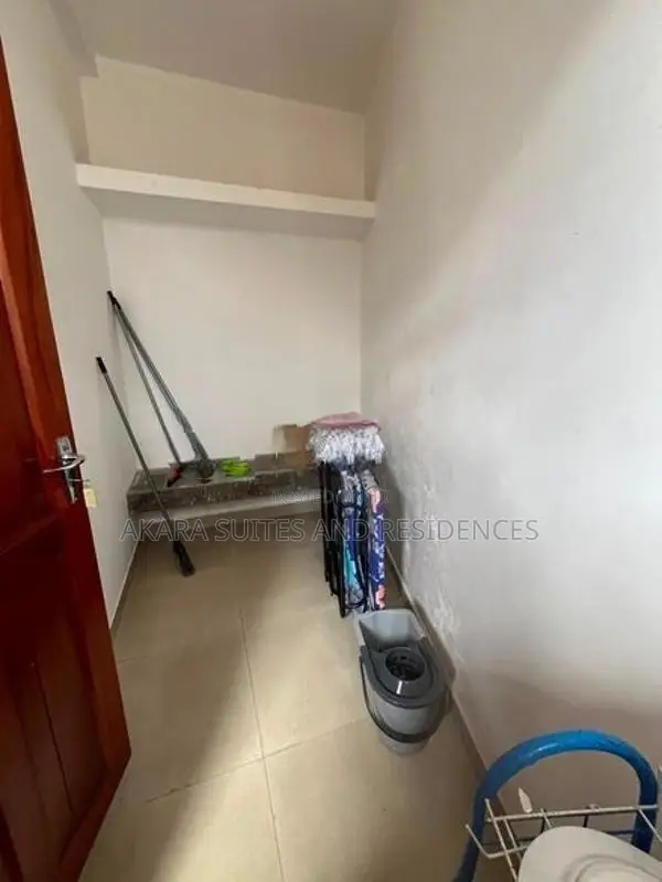 3,500 sq.ft - Furnished House for Rent HL55151