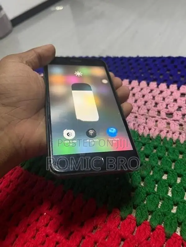 Apple iPhone 8 Plus (Used)