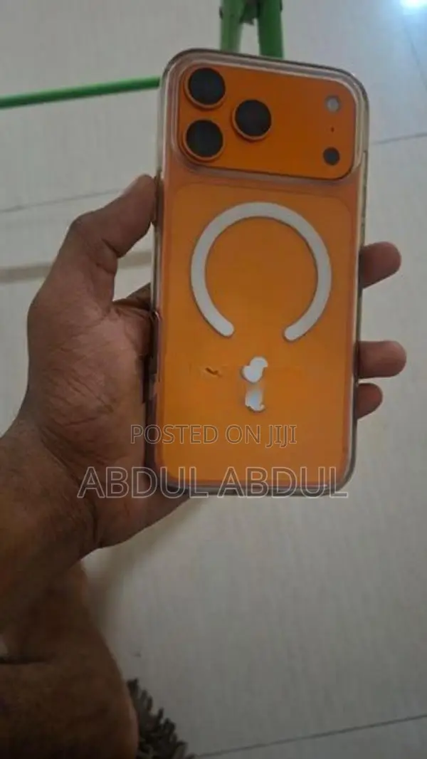 Apple iPhone 17 Pro Max (Used)