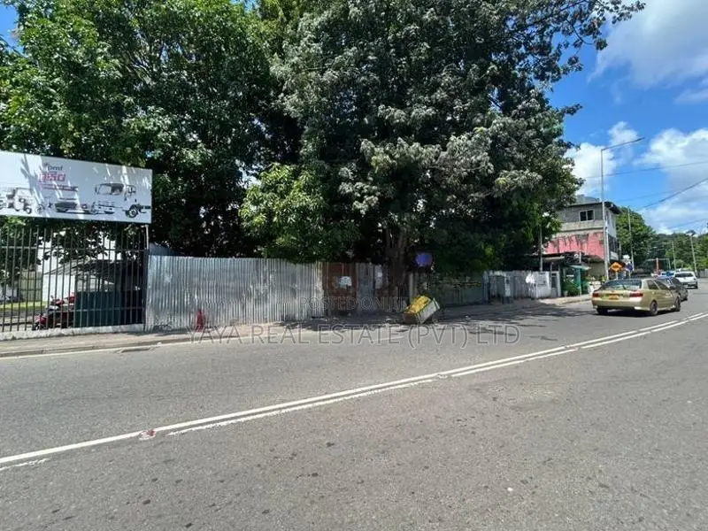 Commercial Land For Sale IN Colombo 5