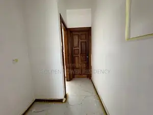 Luxury Apartment for Sale – Station Road, Wellawatte