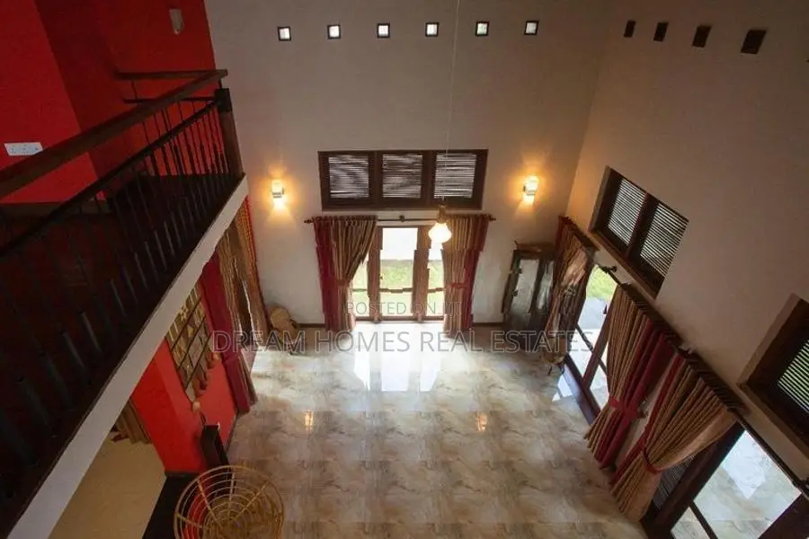 Modern Contemporary Luxury Home At Delpe Junction, Ragama