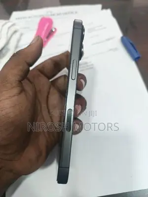 Apple iPhone 17 (Brand New)