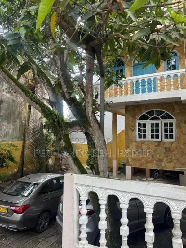 (AH363) 2 Storey House for Sale in Dehiwela