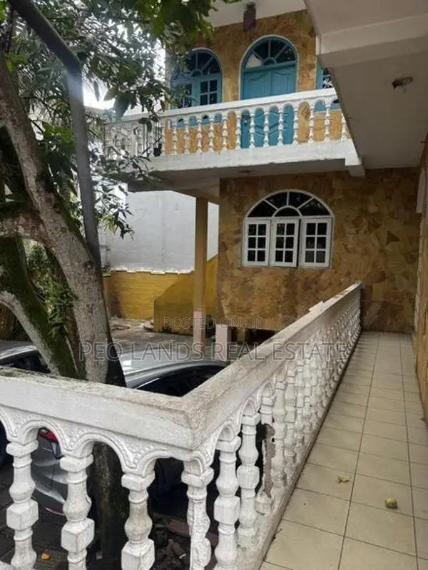 (AH363) 2 Storey House for Sale in Dehiwela