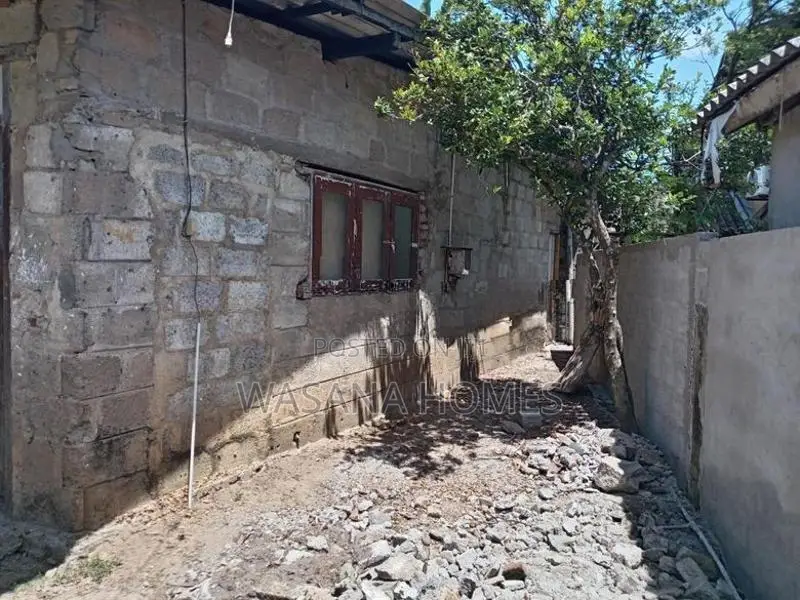 240 Perch Land for Sale Boralasgamuwa