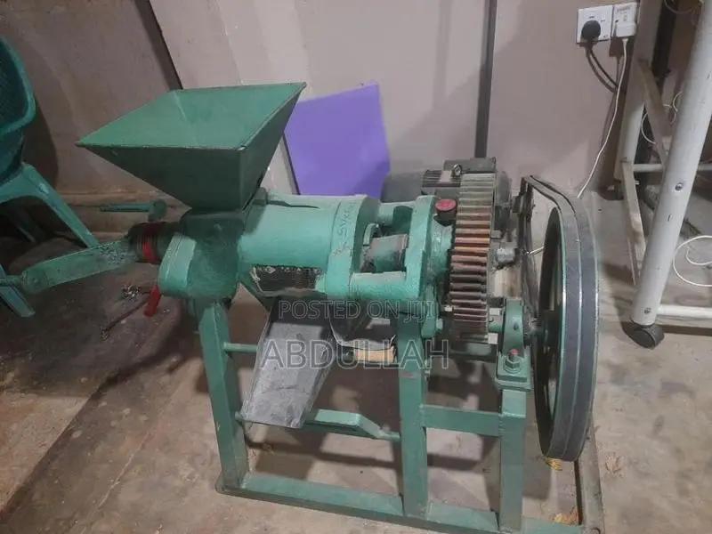 Oil Expeller Machine