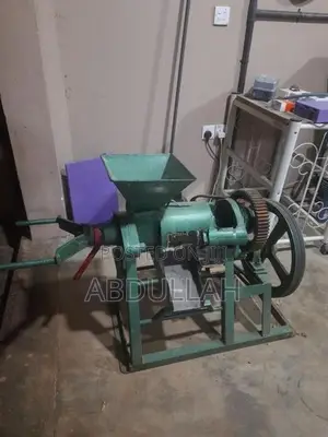 Oil Expeller Machine