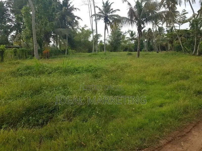 Kandana - Land for sale
