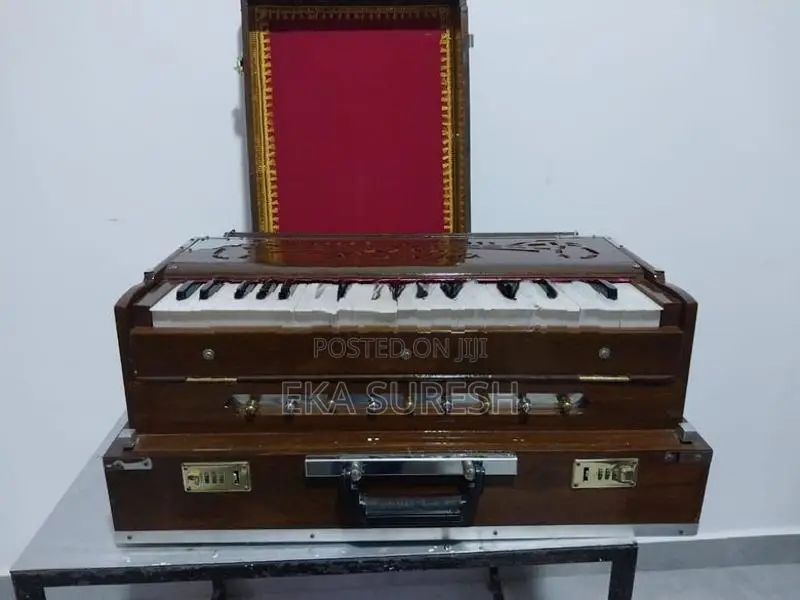 Harmonium (Serpina)